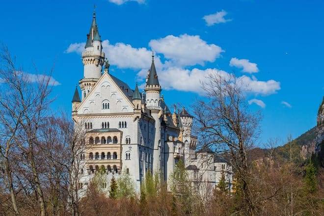 Private Day Trip from Munich to Neuschwanstein and Linderhof