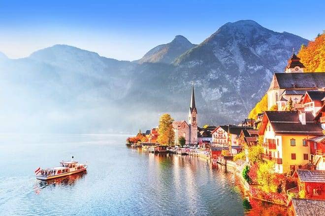 Private day trip from Munich to Salzburg and Hallstatt