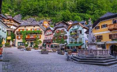 Private day trip from Munich to Salzburg and Hallstatt