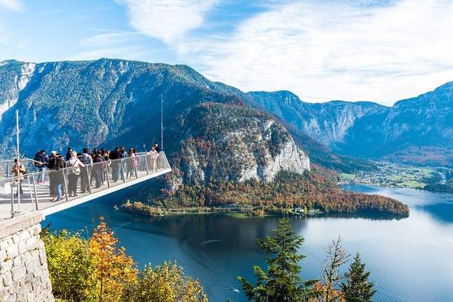 Private day trip from Munich to Salzburg and Hallstatt