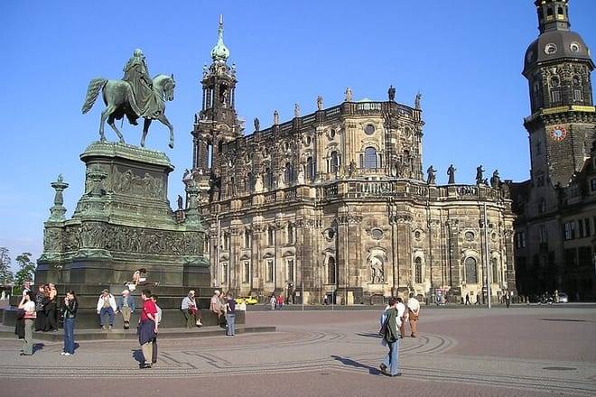 Private Direct Transfer From Munich To Dresden, Local Driver