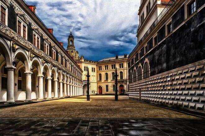 Private Direct Transfer From Munich To Dresden, Local Driver