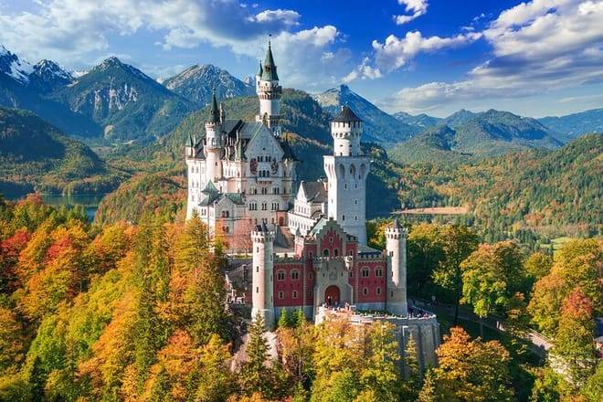 Private Day Trip from Munich: Neuschwanstein, Linderhof and Ettal