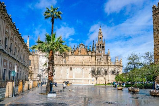 SPSE006-ENGLISH-Seville City Highlights & Secrets 2-hour Guided Walking Tour