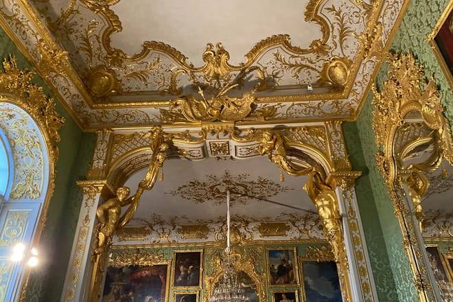 DEMU043- English- Munich Residenz Museum Tickets and 2,5-hour Guided Tour