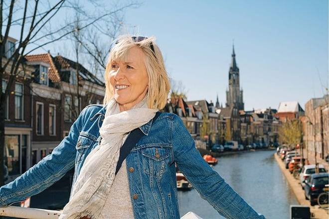 Guided Tour to Rotterdam and Delft and Places Around Amsterdam