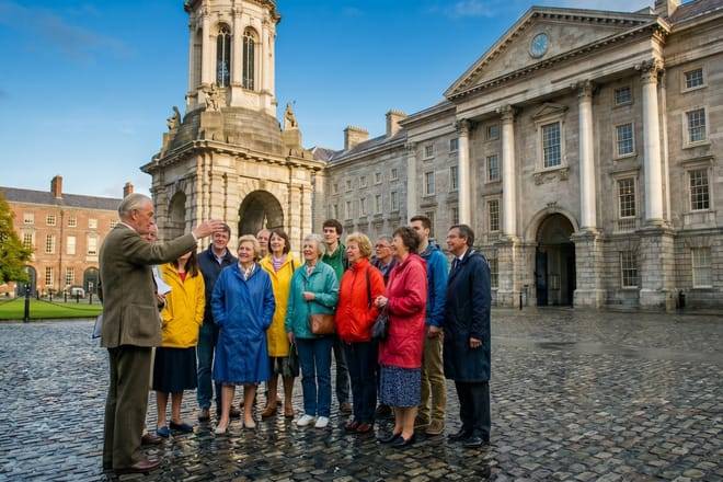 IRDU033-ENGLISH-2Hour : Book of Kells, Dublin Castle, Christ Church Cathedral Tour