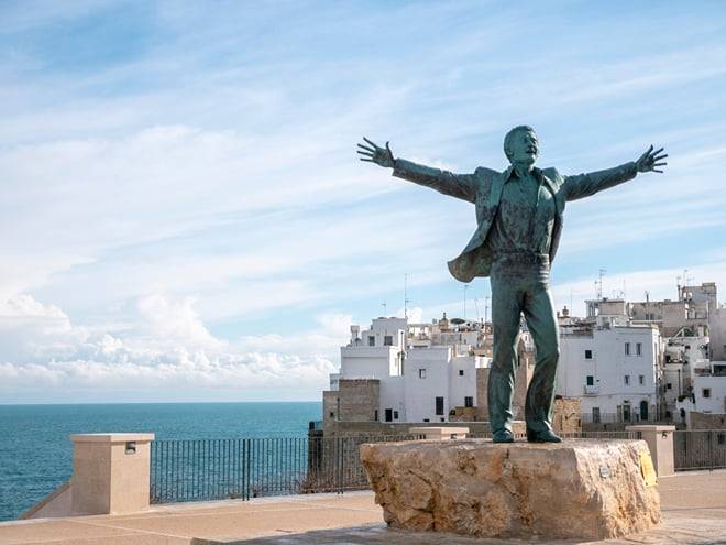 Bari Guided Shore Excursion: Matera, Alberobello & Polignano