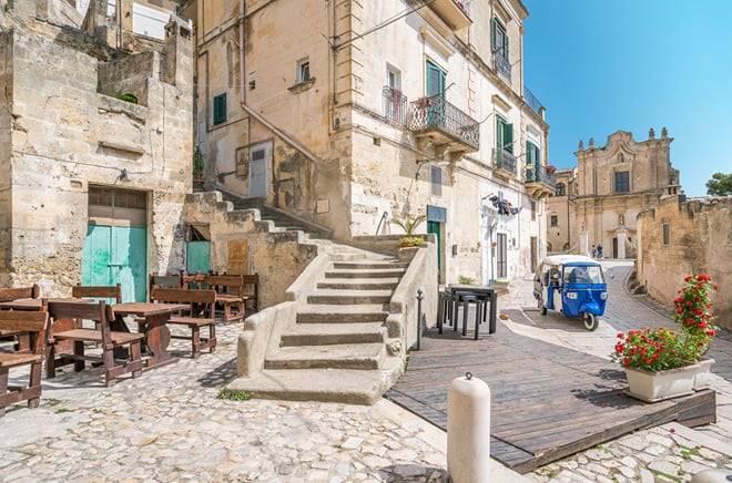 Bari Guided Shore Excursion: Matera, Alberobello & Polignano
