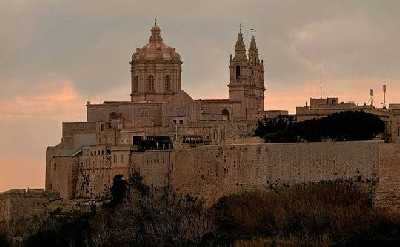 Malta Under the Stars | Coach Night Tour