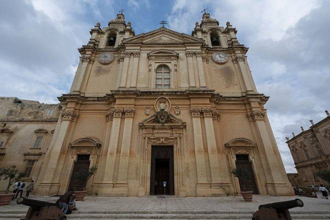 Malta Under the Stars | Coach Night Tour