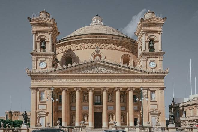 Private Tour by Taxi or Mini Van | Go As You Please with Guide (1-3 pax) | Half-day (4 hrs)