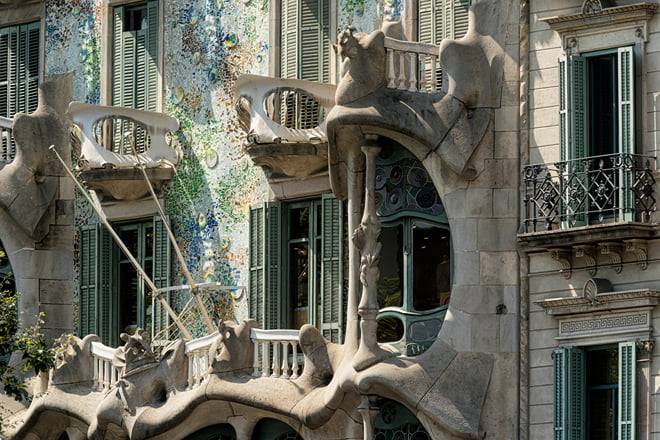 Barcelona: Gaudí and Modernisme Walking tour