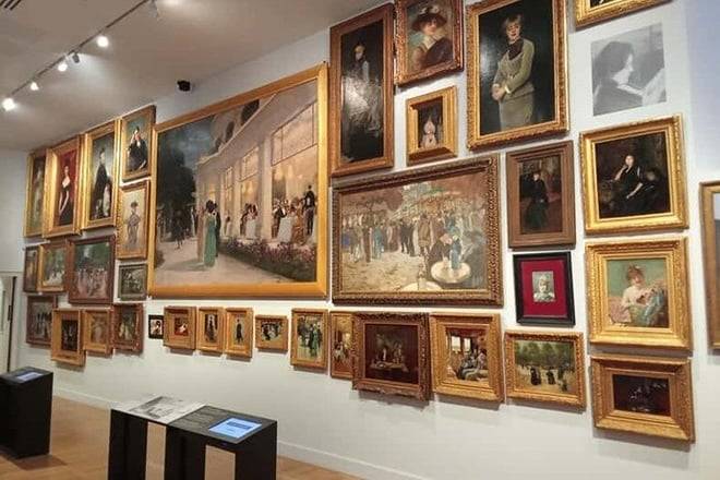 Paris: Carnavalet Museum Guided Tour