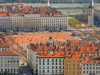 Lyon: Croix Rousse & Peninsula Walking Tour