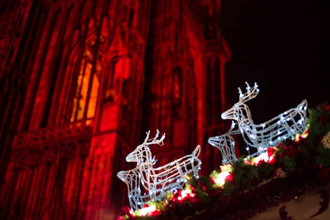 Strasbourg: Christmas Market and Traditions Walking Tour